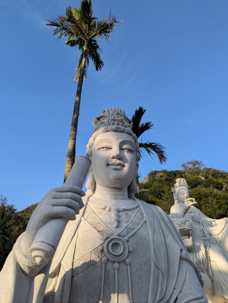 Image of statue on Marble Mountain Vietnam